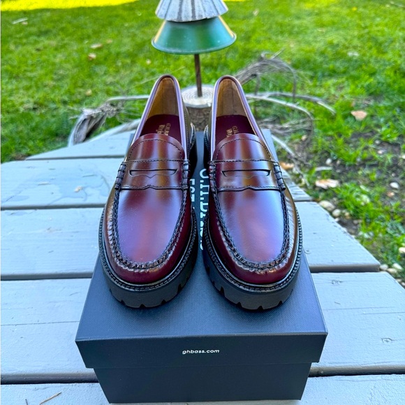 G.H. Bass & Co. Shoes - G.H.Bass Whitney Weejuns Super Lug Sole Penny Loafer-